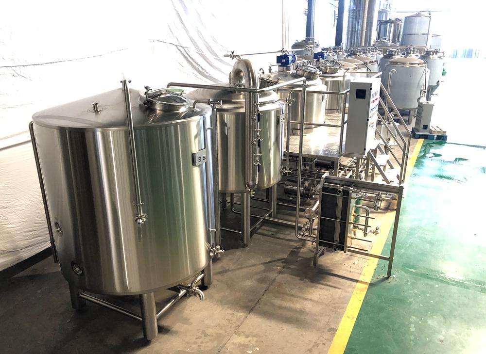 Beer brewing, brewery, hot water tank, brewhouse, beer equipment,brewery equipment,brewery, breweries